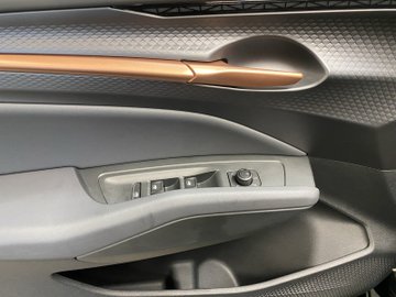 Raval 155 W Endurance Launch Edition Dynamic ACC – Bild 9