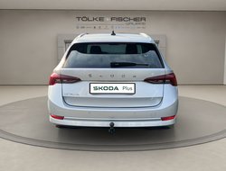 Octavia Combi 2.0 TDI Style ACC AHK Navi Pano LM