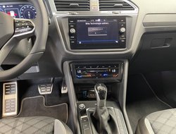 Tiguan 2.0 TDI BMT R-Line R-Line ACC AHK AUT LED