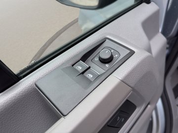 Crafter Grand California 600 120KW Aut. ACC AHK – Bild 9