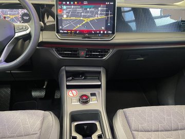Tiguan 2.0 TDI W Life ACC AHK AUT Kam. Navi 360 – Bild 14