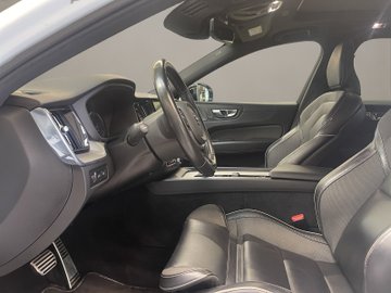 XC60 T6 Twin Engine PHEV R Design ACC AHK AUT – Bild 8