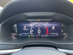 Karoq 1.5 TSI DSG AHK Pano PDC Navi eHeck