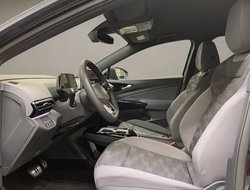 ID.4 (77kWh) Pro mit Infotainment-Paket ACC AUT