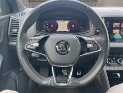 Karoq 1.5 TSI ACT Sportline DCC ACC AUT Navi LED