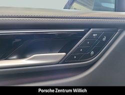 Macan 4S BOSE LED-Matrix Panorama LED-Matrix