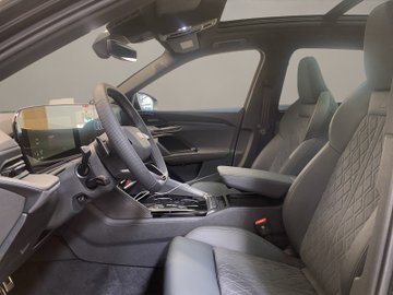 Q5 2.0 quattro edition one mythosschwarz Pano – Bild 8
