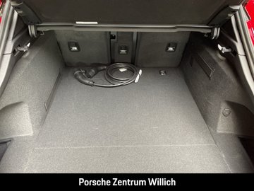 Taycan 4S Cross Turismo InnoDrive Surround-View – Bild 11
