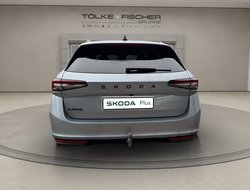 Superb Combi 2.0 TDI DSG Sportline DCC AHK Navi