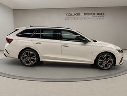 Octavia Combi 2.0 TDI RS Plus DCC ACC AHK AUT LM