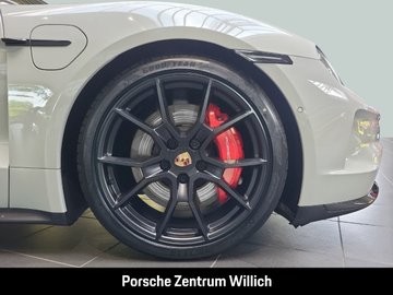 Taycan GTS InnoDrive Rückfahrkamera Head-Up BOSE – Bild 28