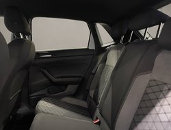 Polo VI 1.0 TSI R-Line R-Line IQLight Kam. Navi