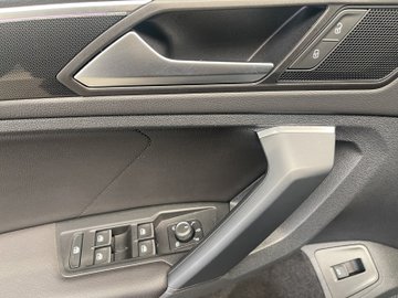 Tiguan 2.0 TDI BMT Elegance ACC AHK AUT Kam. 360 – Bild 9
