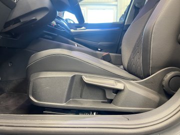 Golf VIII Variant 2.0 TDI   Goal ACC AHK AUT LM – Bild 10