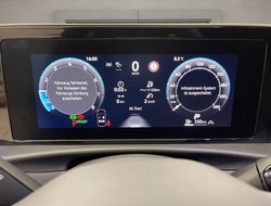 T-Roc R-Line 1.5 l eTSI OPF DSG R-Line IQLight