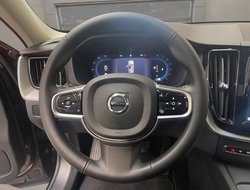 XC60 B5 (E6e) Ultra Dark ACC AHK AUT Kam. Navi