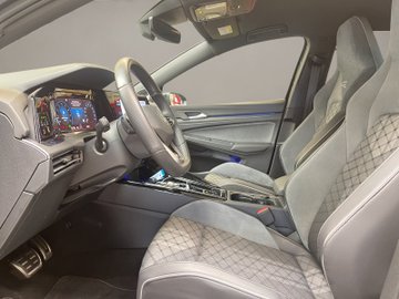 Golf VIII 1.5 eTSI R-Line IQLight ACC AHK – Bild 8