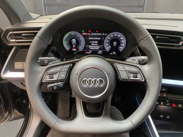 A3 Sportback TFSI e 150 kW S tronic ACC AUT Kam. – Bild 11