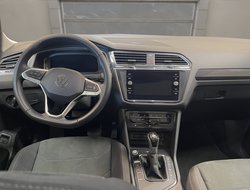 Tiguan 1.4 TSI Elegance Pano IQLight ACC AHK AUT