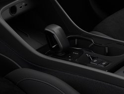 XC40 B3 Ultra Black Edition ACC AHK Licht Paket