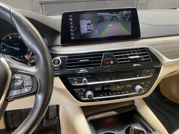 520d Limousine Luxury Line ACC AUT Kam. Leder LM – Bild 14