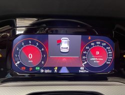 Golf VIII 1.5 eTSI Active ACC AHK AUT Kam. Navi