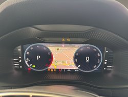 Karoq 1.5 TSI DSG Balance ACC AHK Navi eHeck