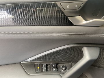 Tiguan 2.0 TDI W Life ACC AHK AUT Kam. Navi 360 – Bild 9