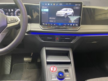 Tiguan 2.0 TDI W Life ACC AHK AUT Kam. Navi 360 – Bild 14