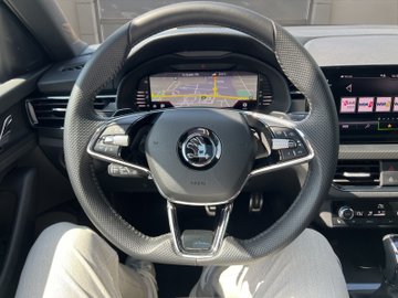 Kamiq 1.5 TSI Monte Carlo Pano ACC AUT Kam. Navi – Bild 10
