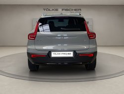 XC40 B4 Plus Dark ACC AHK AUT Kam. Navi Virtual