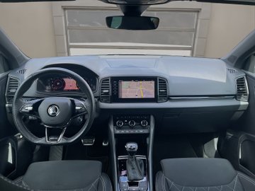 Karoq 1.5 TSI ACT Sportline DCC ACC AUT Navi LED – Bild 15
