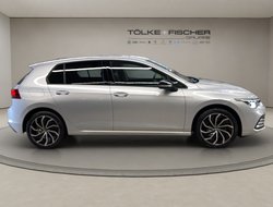 Golf VIII 1.5 eTSI Active ACC AUT Navi Virtual