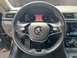 Superb Combi 2.0 TDI Style ACC AUT Navi Virtual