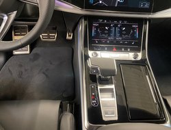 Q8 3.0 TFSI e quattro TFSIW Pano S-line ACC AHK