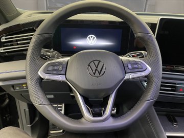 Tiguan R-Line  eHybrid  DSG AHK IQ.DRIVE – Bild 12