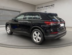 Q4 40 e-tron Basis AUT Navi Standh. Virtual LED