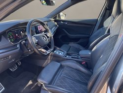 Octavia Combi 2.0 TDI RS DCC ACC AHK AUT Navi LM