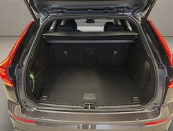 XC60 T8 Twin Engine PHEV R Design Recharge ACC