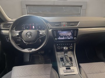 Superb Combi 2.0 TDI Style ACC AHK AUT Kam. Navi – Bild 16