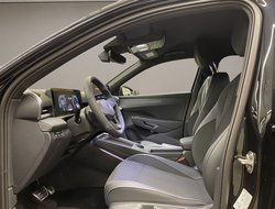 T-Roc R-Line 1.5 l eTSI OPF DSG R-Line IQLight