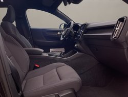 C40 Plus Recharge Pure Electric Pano ACC AUT LED