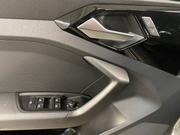 A1 Sportback 30 1.0 TFSI AUT Navi Virtual LED LM – Bild 9