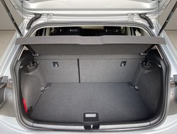 Polo VI 1.0 Life Kam. Navi Virtual DynLicht LED