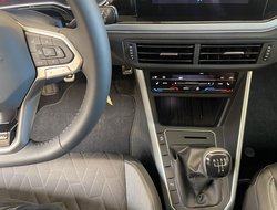 Polo GOAL 1.0 l  5-Gang IQLight Navi Virtual LED