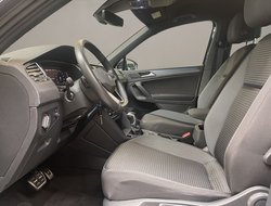 Tiguan 2.0 TDI BMT Active ACC AHK AUT Navi HUD