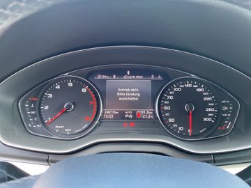 Q5 40 2.0 TFSI quattro AUT Navi el.Heck KlimaA. – Bild 12