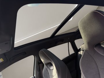 Superb Combi Sportline iV DCC Pano AHK Navi eHeck – Bild 13