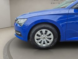 Superb Combi 1.5 TSI ACT Active LED Navi PDC