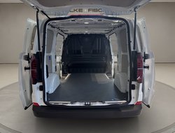 T7 Transporter e-Kasten BEV 100kW 64kWh kruz 0,99